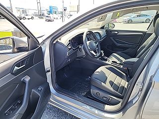 2024 Volkswagen Jetta SE 3VW7M7BU5RM061041 in Harrisburg, PA 9