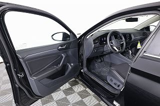 2024 Volkswagen Jetta SE 3VW7M7BU3RM012632 in Saint Cloud, MN 17