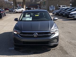 2024 Volkswagen Jetta SE 3VW7M7BUXRM039634 in Willoughby Hills, OH 3