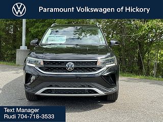 2024 Volkswagen Taos SE 3VVVX7B25RM060084 in Hickory, NC 2