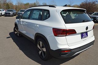 2024 Volkswagen Taos S 3VV8X7B26RM060107 in Highland Park, IL 8