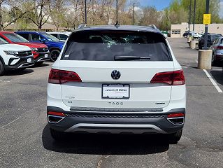 2024 Volkswagen Taos SE 3VVVX7B21RM065475 in Lakewood, CO 5