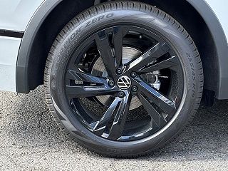 2024 Volkswagen Tiguan SE 3VV8B7AX4RM091707 in Fairfax, VA 8