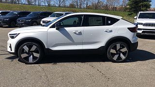 2024 Volvo C40 Ultimate YV4ER3GM4R2106780 in North Haven, CT 1