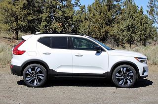 2024 Volvo XC40 B5 Ultimate YV4L12UM2R2342115 in Bend, OR 7