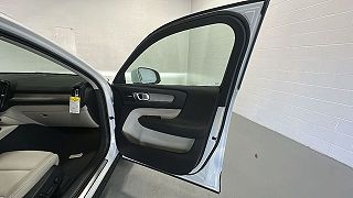 2024 Volvo XC40 B5 Ultimate YV4L12UF6R2316117 in Canton, OH 18