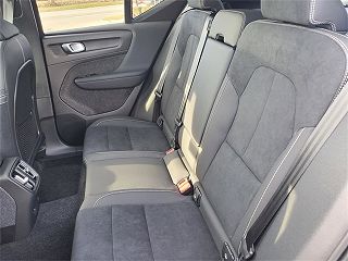 2024 Volvo XC40 P8 Ultimate YV4ER3XM5R2248085 in Farmington Hills, MI 33