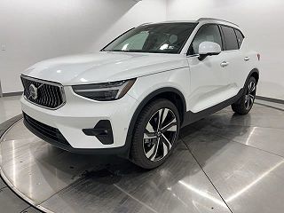 2024 Volvo XC40 B5 Ultimate YV4L12UF8R2239783 in Hagerstown, MD 1