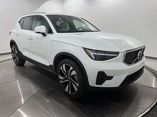 2024 Volvo XC40 B5 Ultimate YV4L12UF8R2239783 in Hagerstown, MD 7