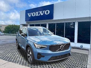 2024 Volvo XC40 B5 Core VIN: YV4L12UK4R2251507