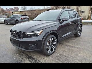 2024 Volvo XC40 B5 Ultimate YV4L12UM0R2345160 in Rochester, NY 3