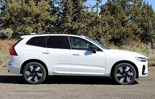 2024 Volvo XC60 T8 Plus YV4H60DL8R1860321 in Bend, OR 7