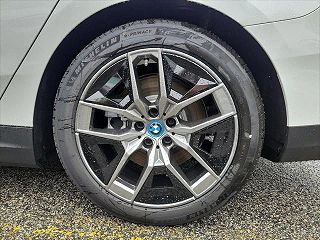 2025 BMW i5 xDrive40 WBY13HG07SCS23006 in Newton, NJ 5