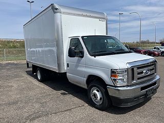 2025 Ford Econoline E-350 1FDWE3FN3SDD03295 in Minneapolis, MN 6