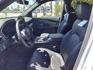 2025 Honda Pilot Black Edition 5FNYG1H91SB001363 in Montclair, CA 10