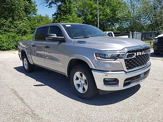 2025 Ram 1500 Big Horn/Lone Star 1C6SRFFP4SN511326 in Willoughby, OH 3